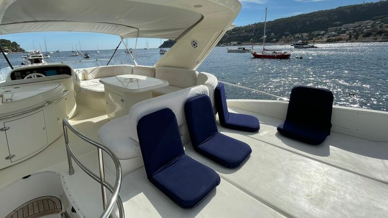 AZIMUT 62